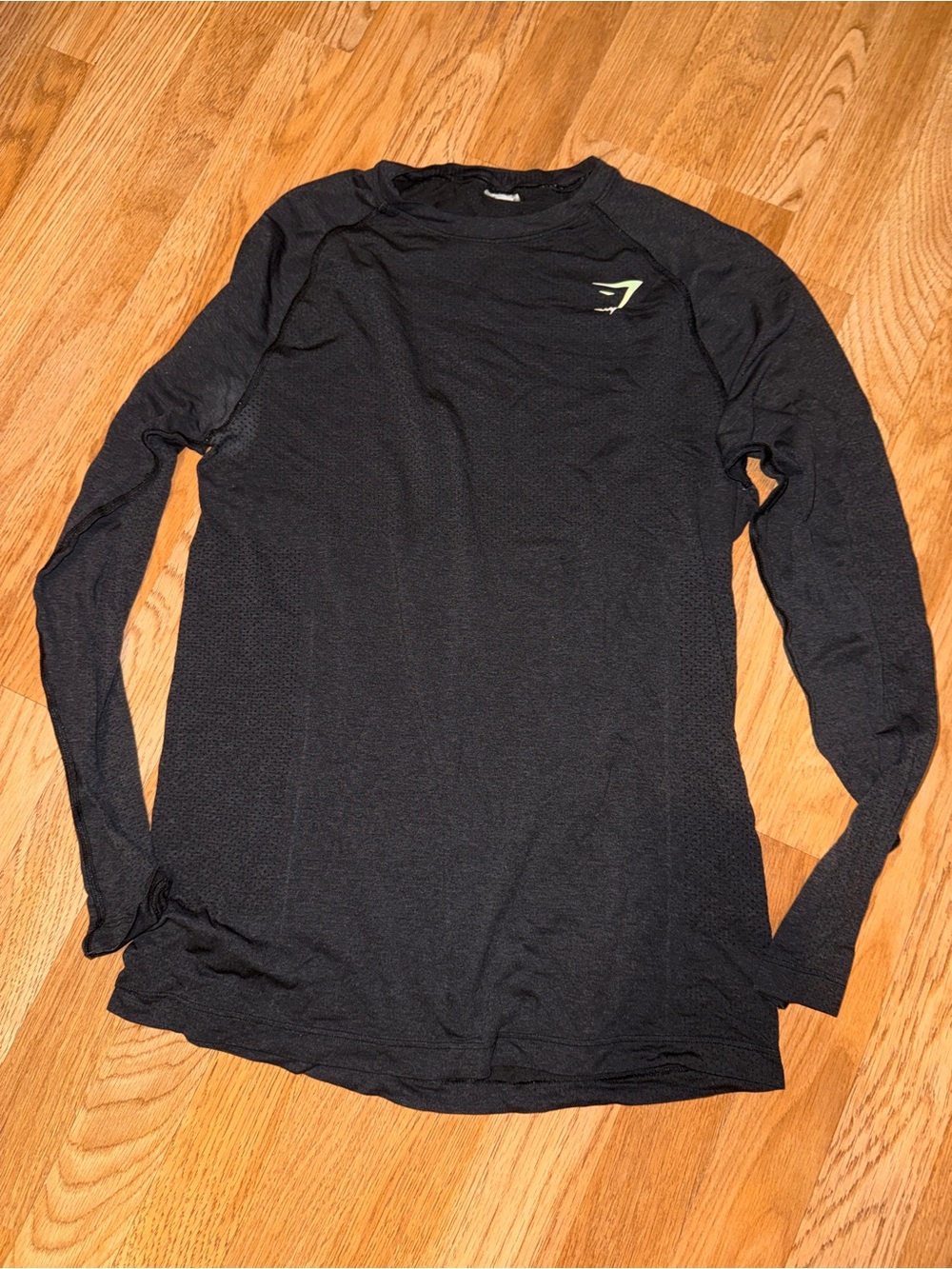 Gymshark black athletic longsleeve shirt